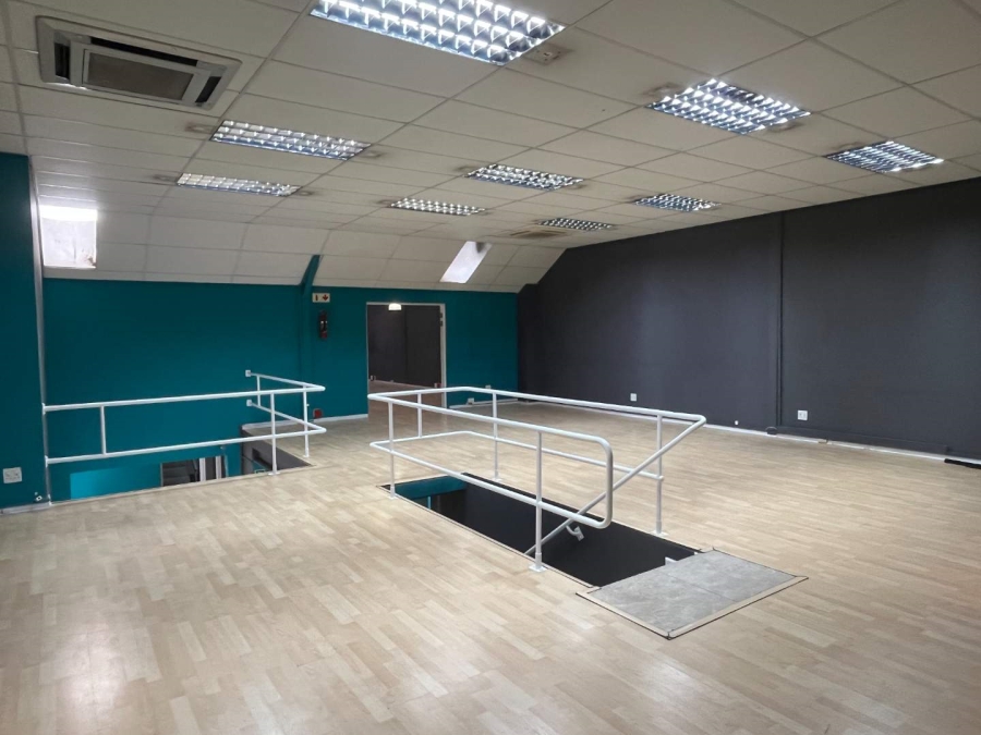 To Let commercial Property for Rent in Milnerton Western Cape